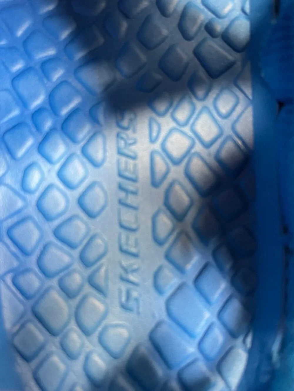 Skechers please review